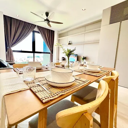Lc 1-10Pax 3Room Cozy Home 4Qbed Wifi Tv Tropicana Petaling Jaya Exterior photo