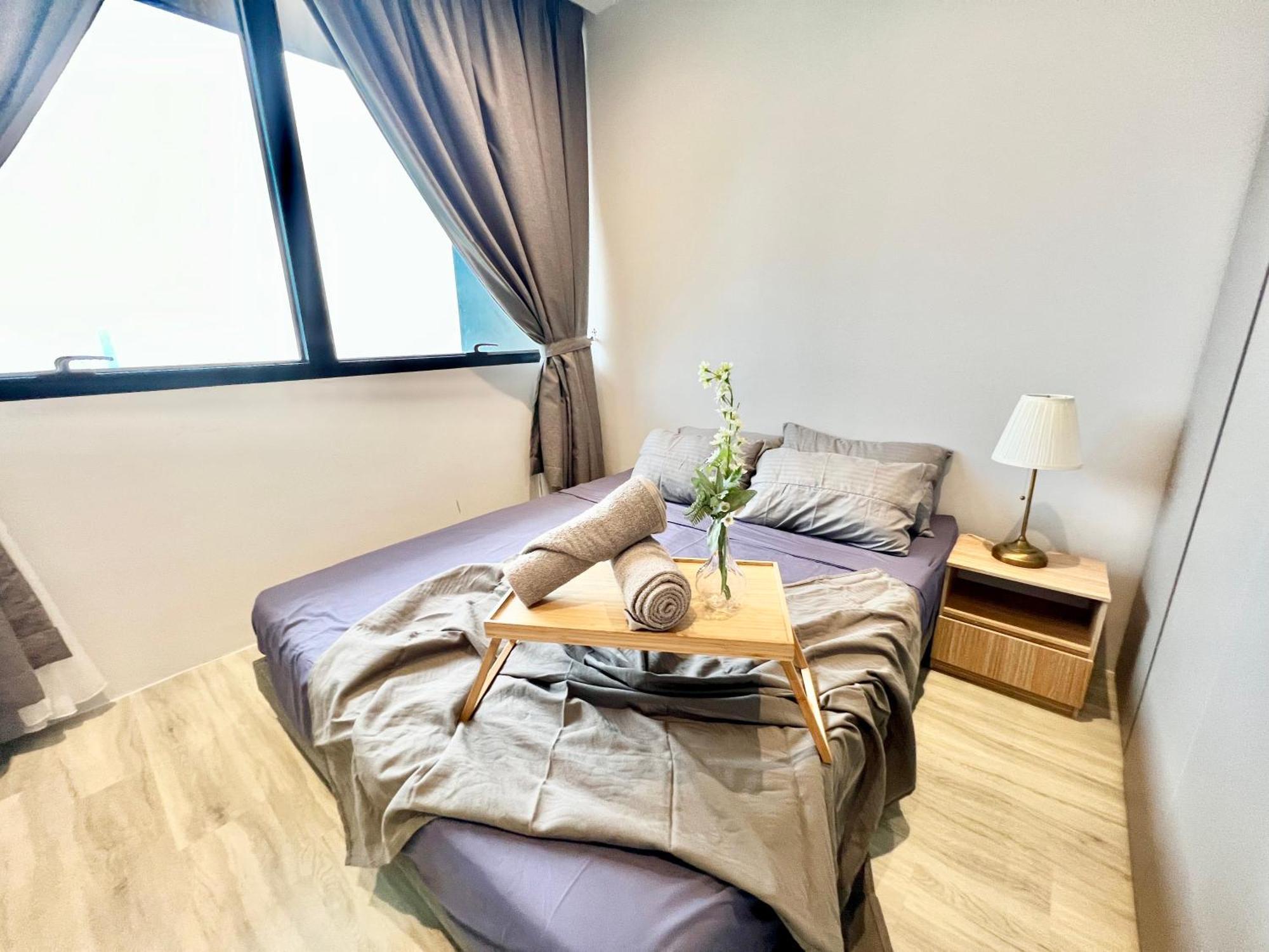Lc 1-10pax 3room Cozy 4qbed Wifi Tv Tropicana Petaling Jaya