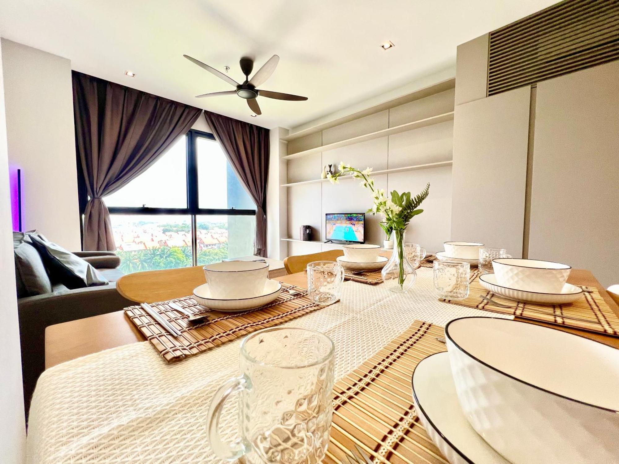 Lc 1-10pax 3room Cozy 4qbed Wifi Tv Tropicana * Petaling Jaya