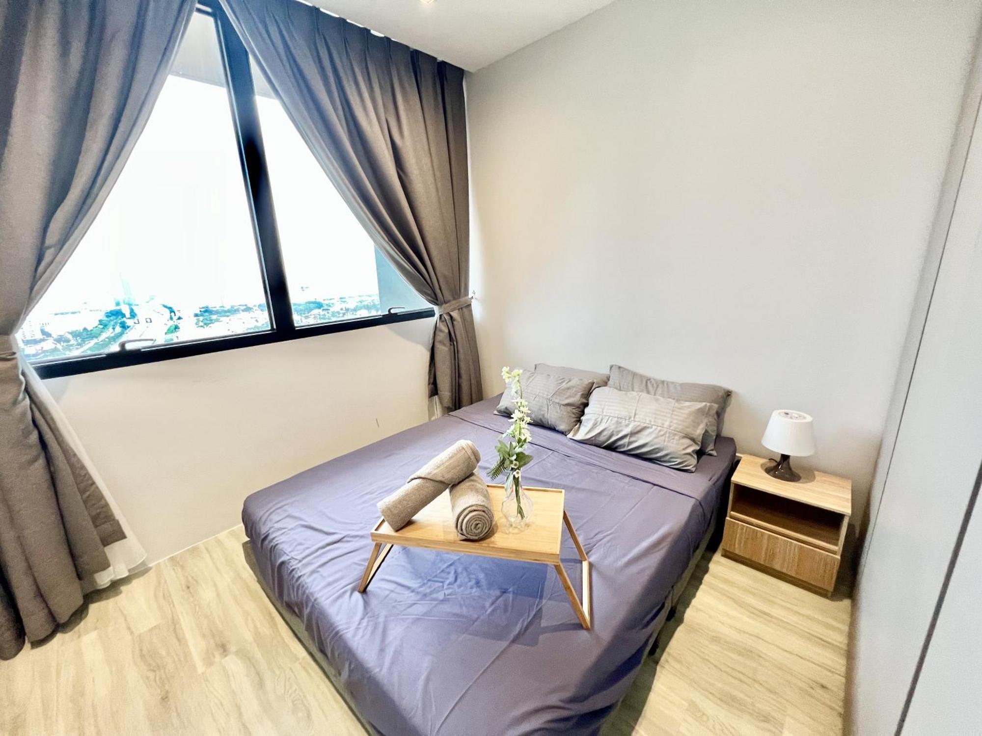Lc 1-10pax 3room Cozy 4qbed Wifi Tv Tropicana Petaling Jaya